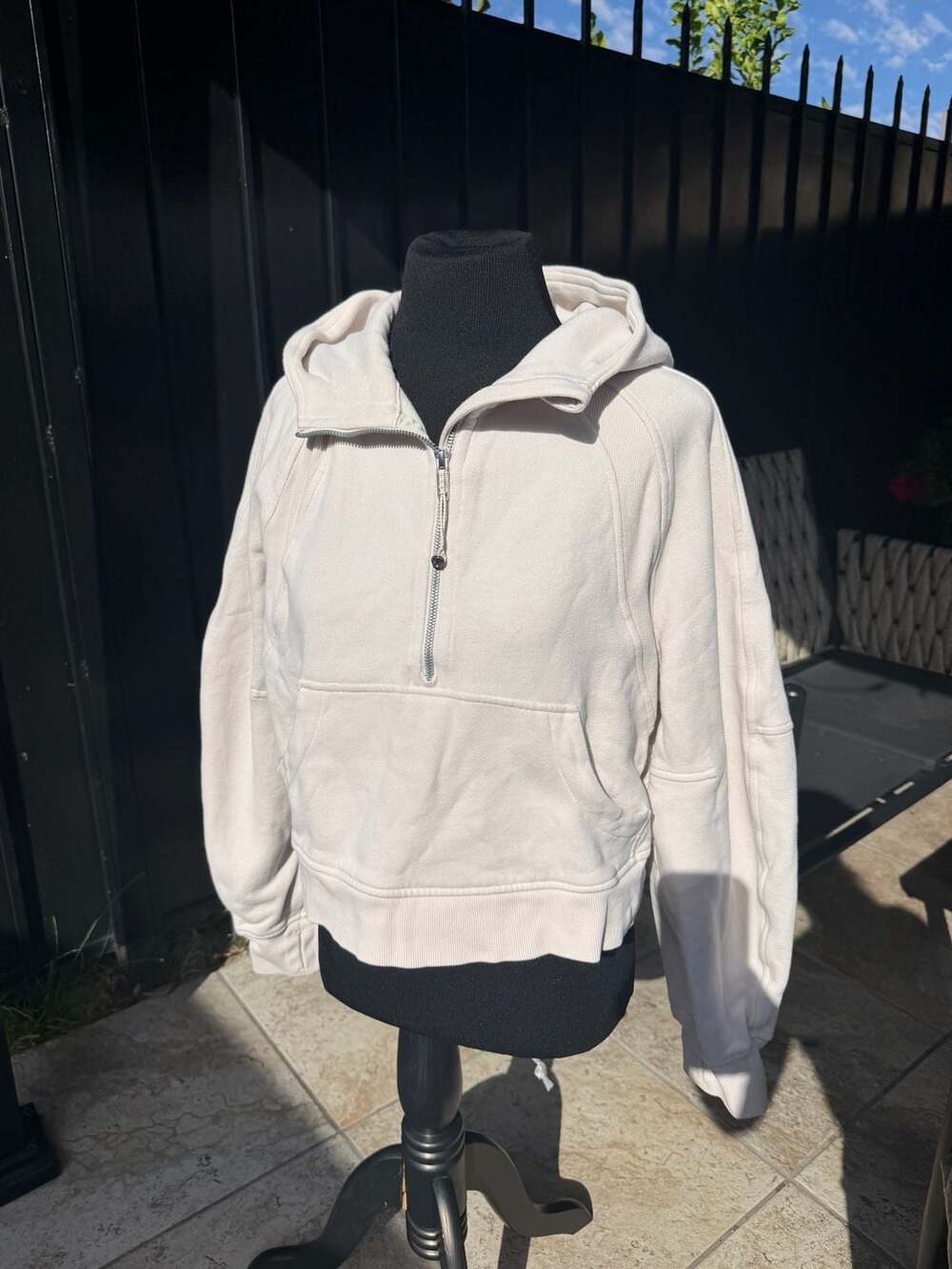 Lululemon Scuba Oversized Half-Zip Crop Hoodie in Bone